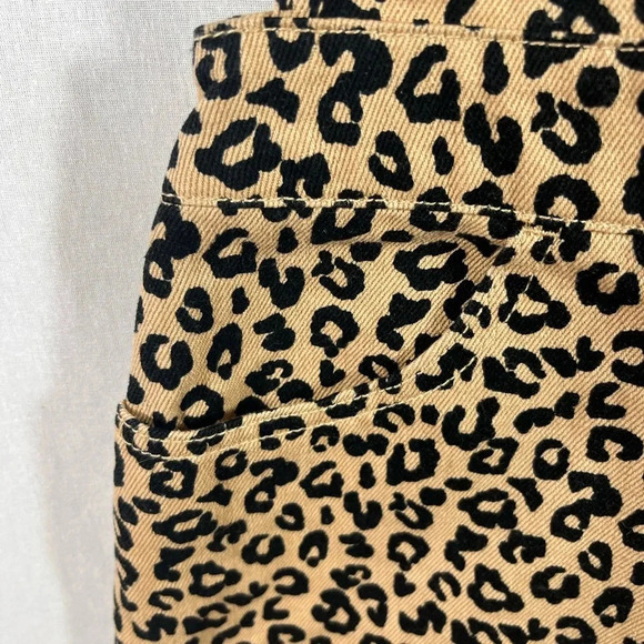 Leopard print overall skirt new - Picture 2 of 5